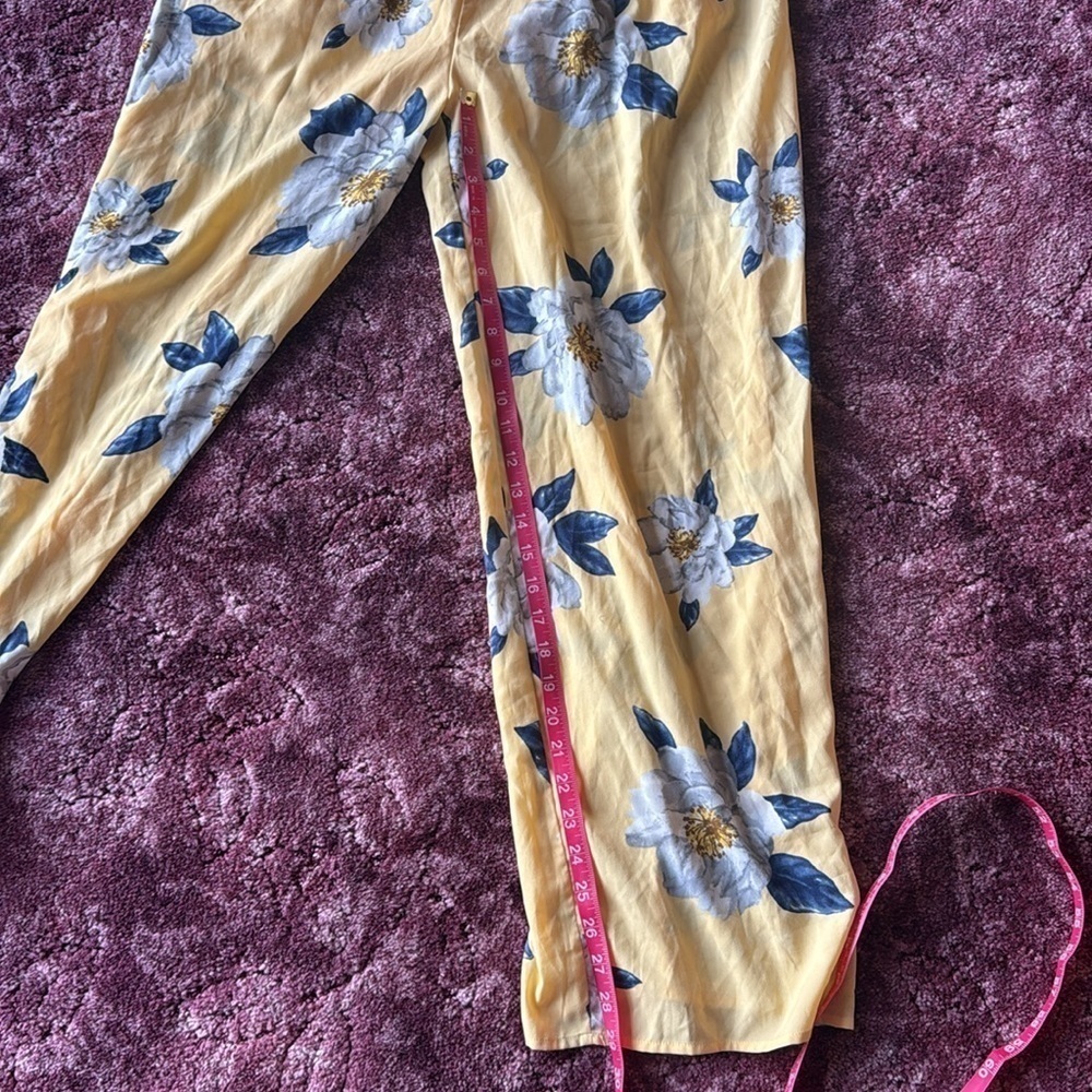 NWT J.O.A. Floral Ruffled Butter Yellow Jumpsuit size L - Picture 7 of 7